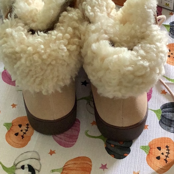 Vionic Women’s Winter Boots NEW 9.5 - Picture 5 of 7